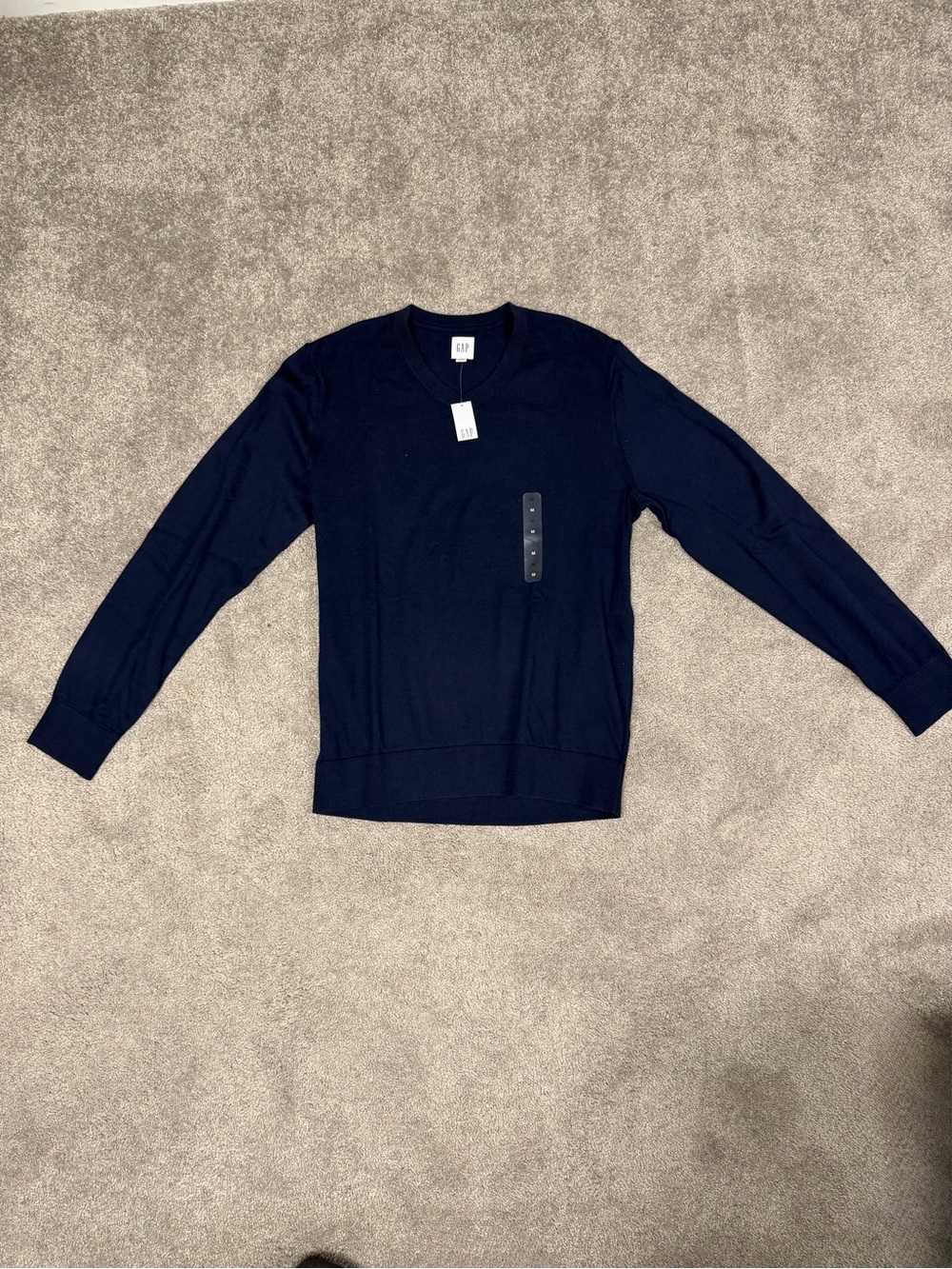 NWT Gap Sweater Mens Medium Navy Cotton V Neck Sweater